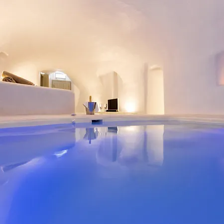 Vakantiehuis Kampanario Luxury Two-bedroom With Private Jacuzzi