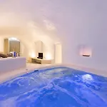 Kampanario Luxury Two-bedroom With Private Jacuzzi * Megalochori (Santorini)