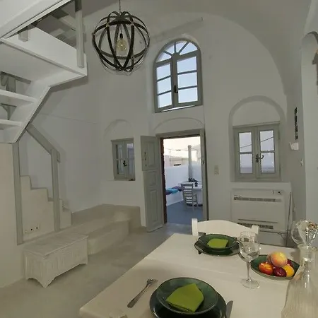 Kampanario Luxury Two-Bedroom Villa With Private Jacuzzi