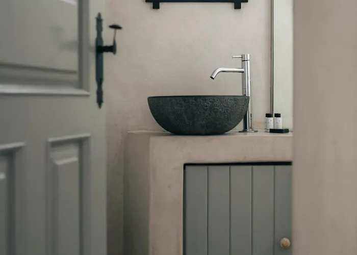 Kampanario Luxury Two-bedroom With Private Jacuzzi Tatil Evi Megalochori (Santorini)