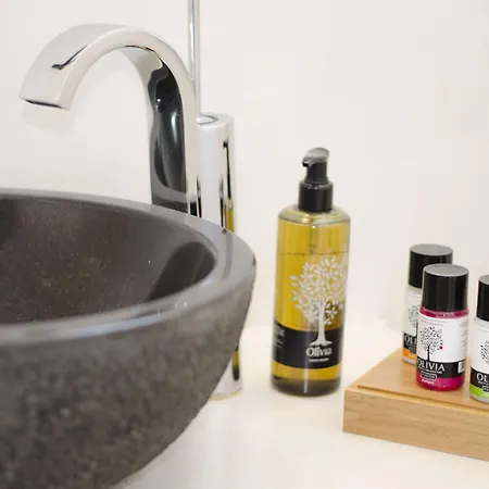 Дом отдыха Kampanario Luxury Two-bedroom With Private Jacuzzi *