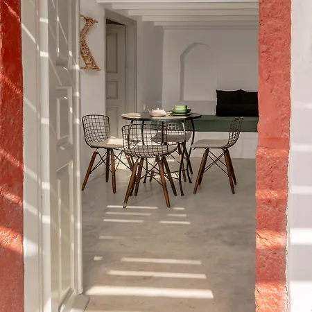 Дом отдыха Kampanario Luxury Two-bedroom With Private Jacuzzi Мегалохори