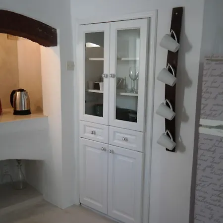Casa de Férias Kampanario Luxury Two-bedroom With Private Jacuzzi *